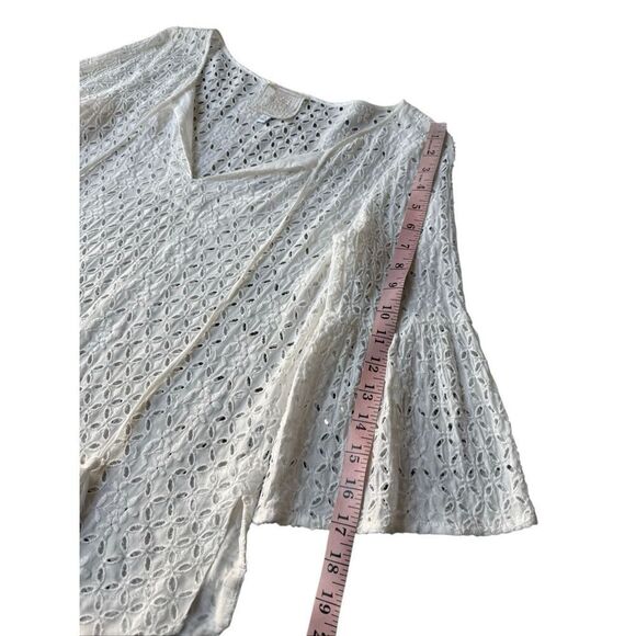 Johnny Was White Eyelet Blouse with Bell Sleeves Size XS - Picture 10 of 11